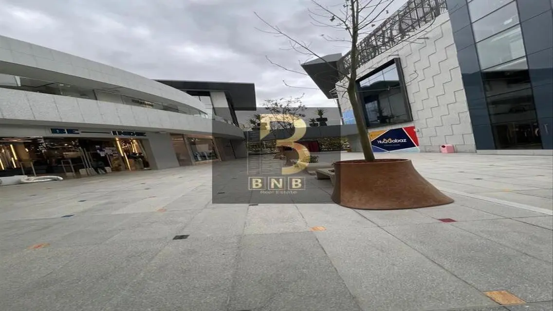 Fantastic Investment Opportunity - 1700 Square Meters in the City Center
