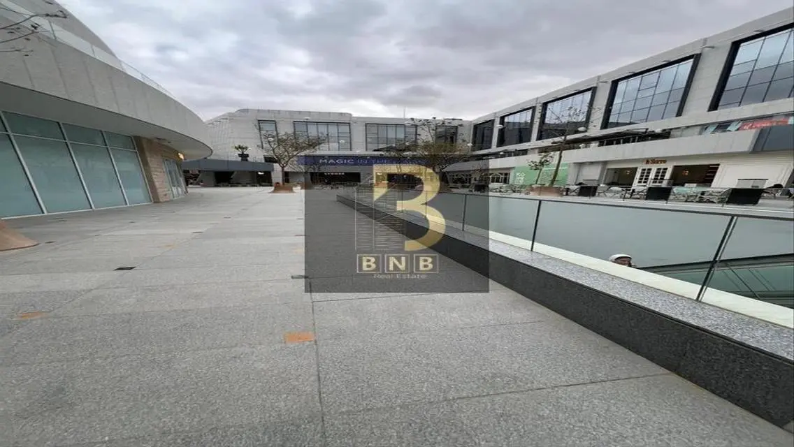 Fantastic Investment Opportunity - 1700 Square Meters in the City Center