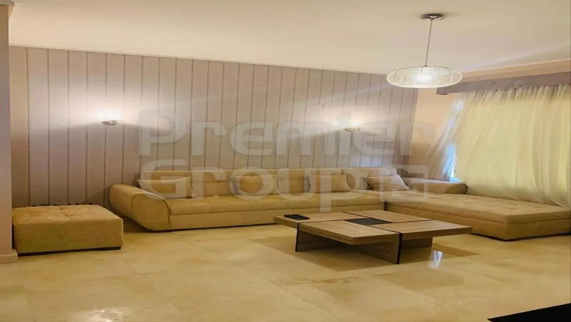 Stunning Apartment for Rent with Two Bedrooms and Study