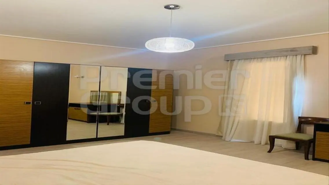 Stunning Apartment for Rent with Two Bedrooms and Study
