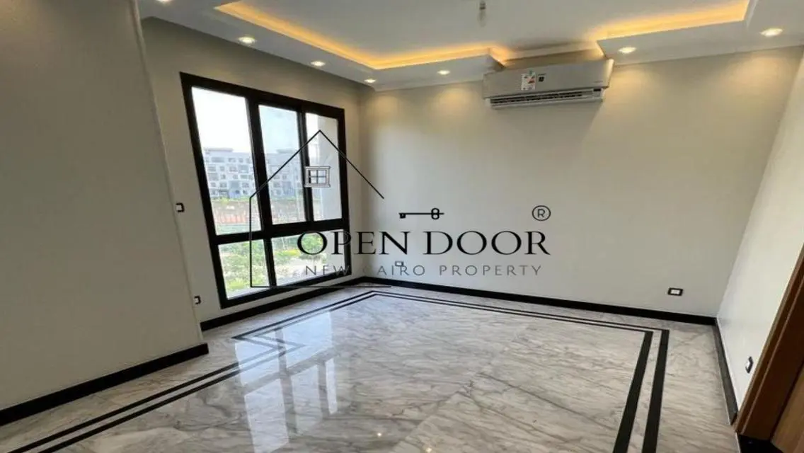 Luxury Villa for Sale in Eastown, New Cairo