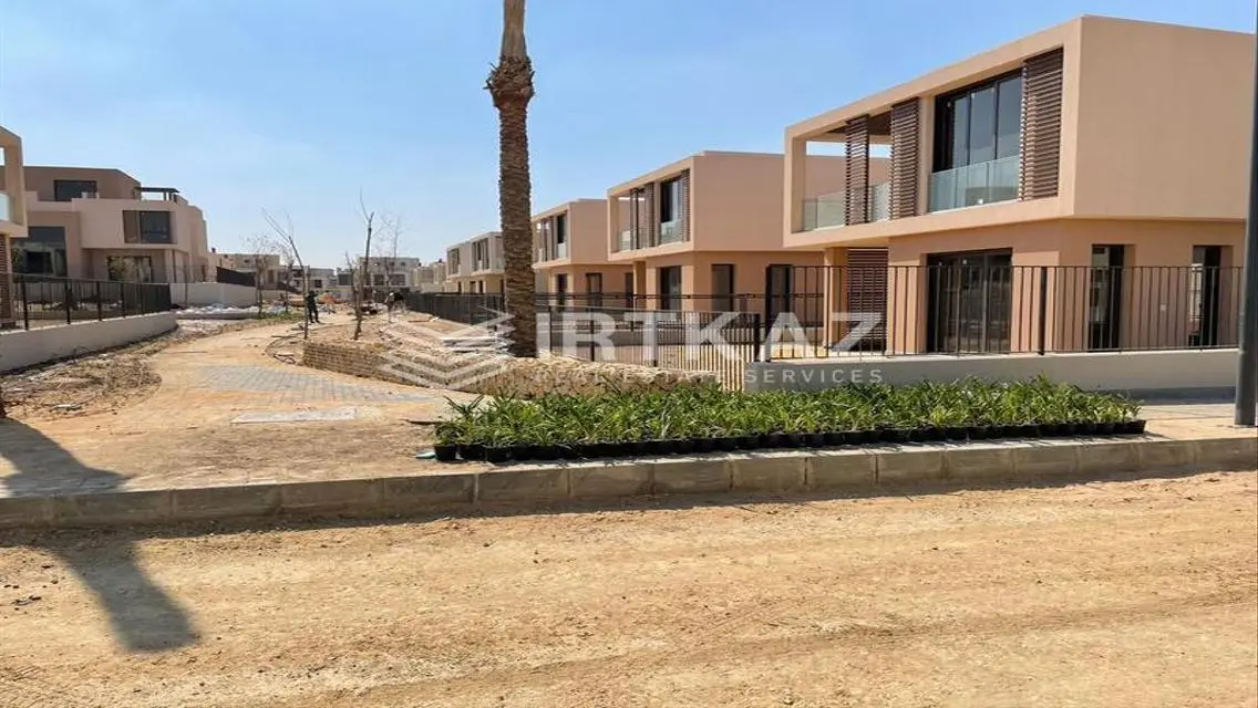 Luxury Apartment in Sodic East