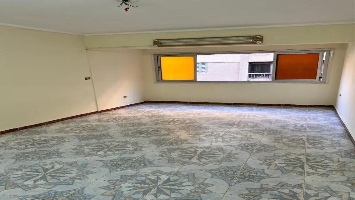 150 sqm Apartment for Sale with Balcony