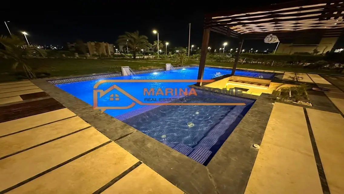 Luxury Villa for Sale in Marina 5