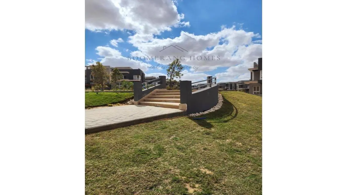 Luxurious Apartment with Stunning Views and Multiple Amenities