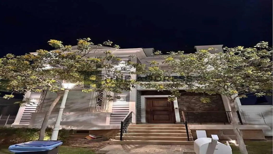 Luxury Villa in a Prime Compound Location