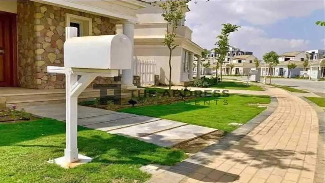 Luxury Villa in a Prime Compound Location