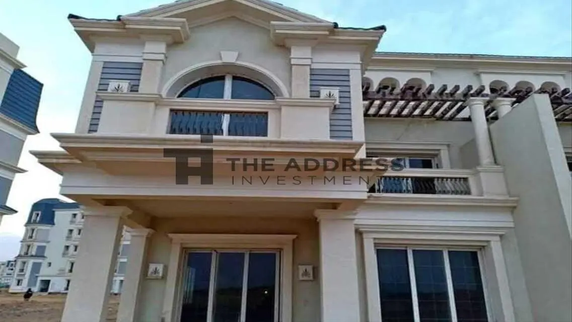 Luxury Villa in a Prime Compound Location