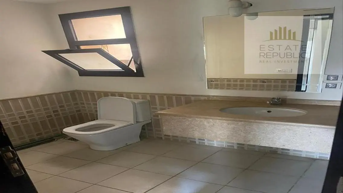 Luxury Apartment for Sale with Lake View