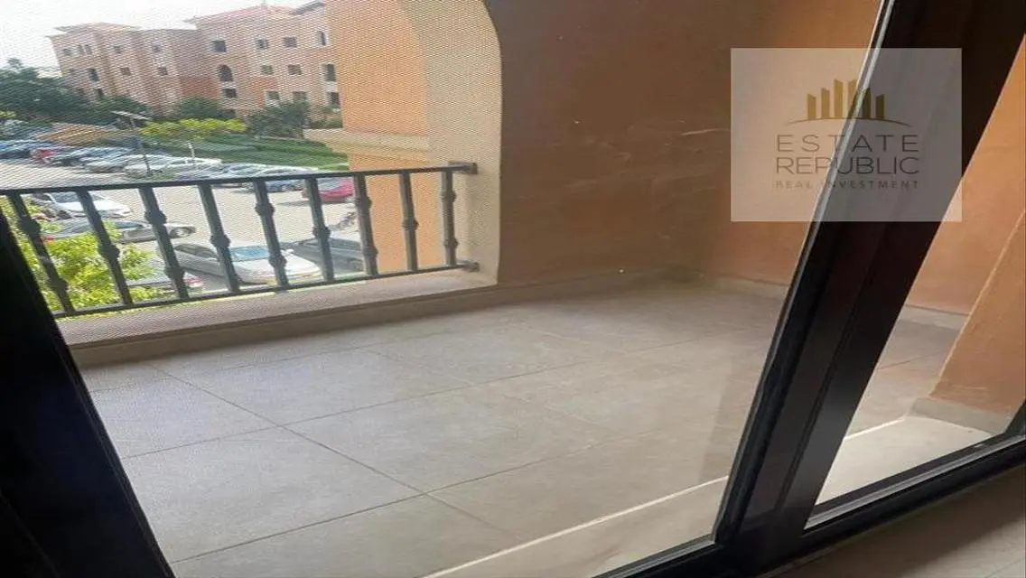 Luxury Apartment for Sale with Lake View