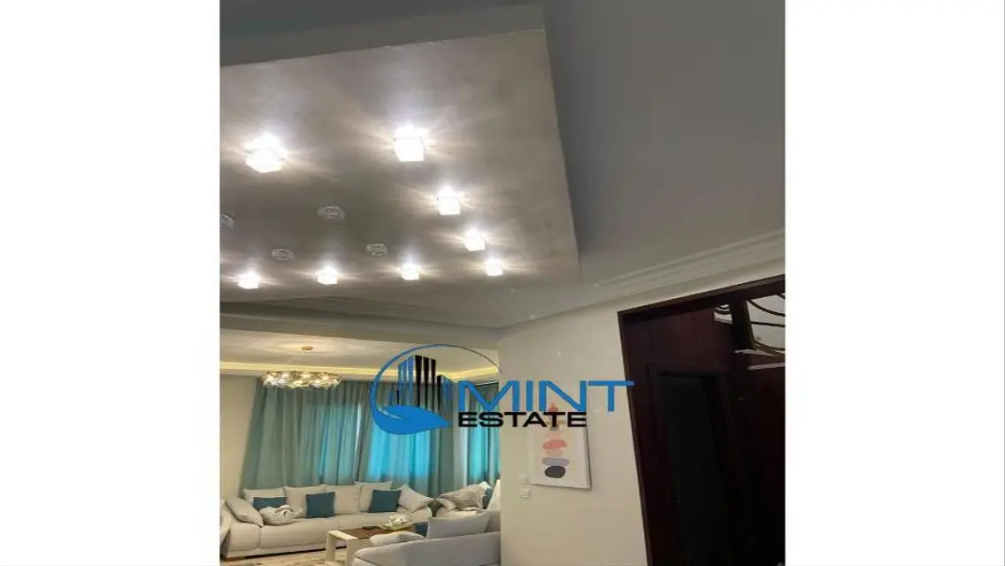 Luxury Apartment 423-244-1-2 with Impressive Amenities
