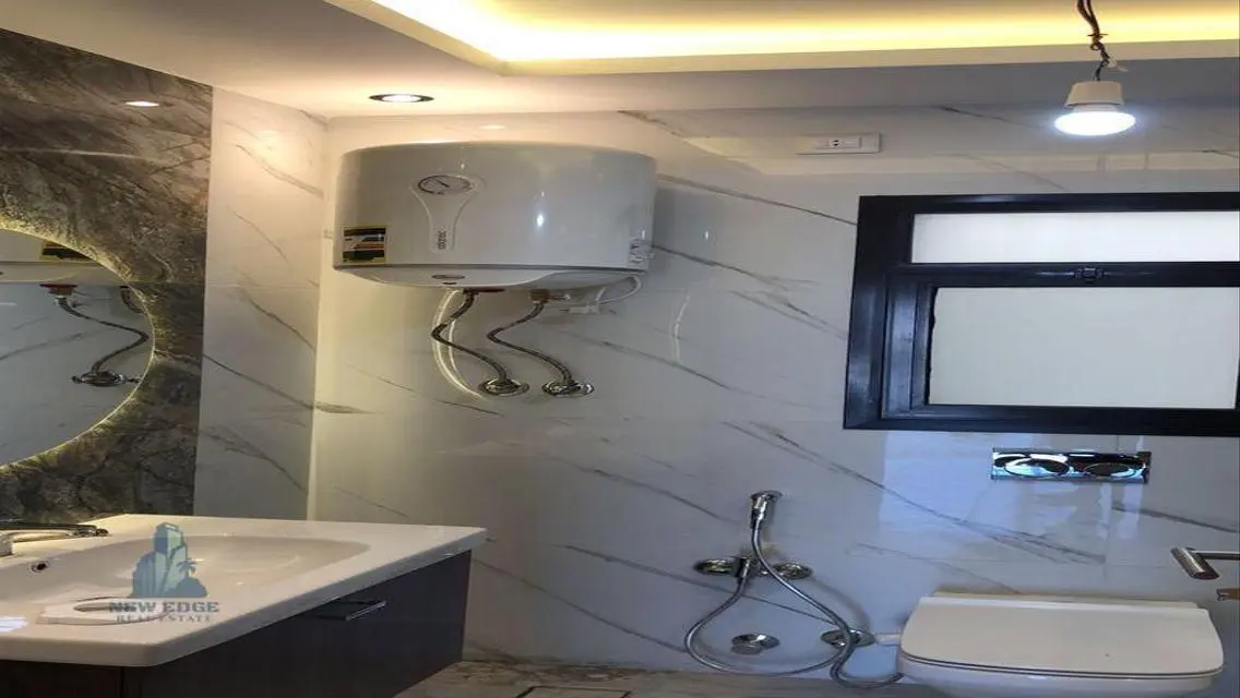 Luxury Apartment with Premium Amenities