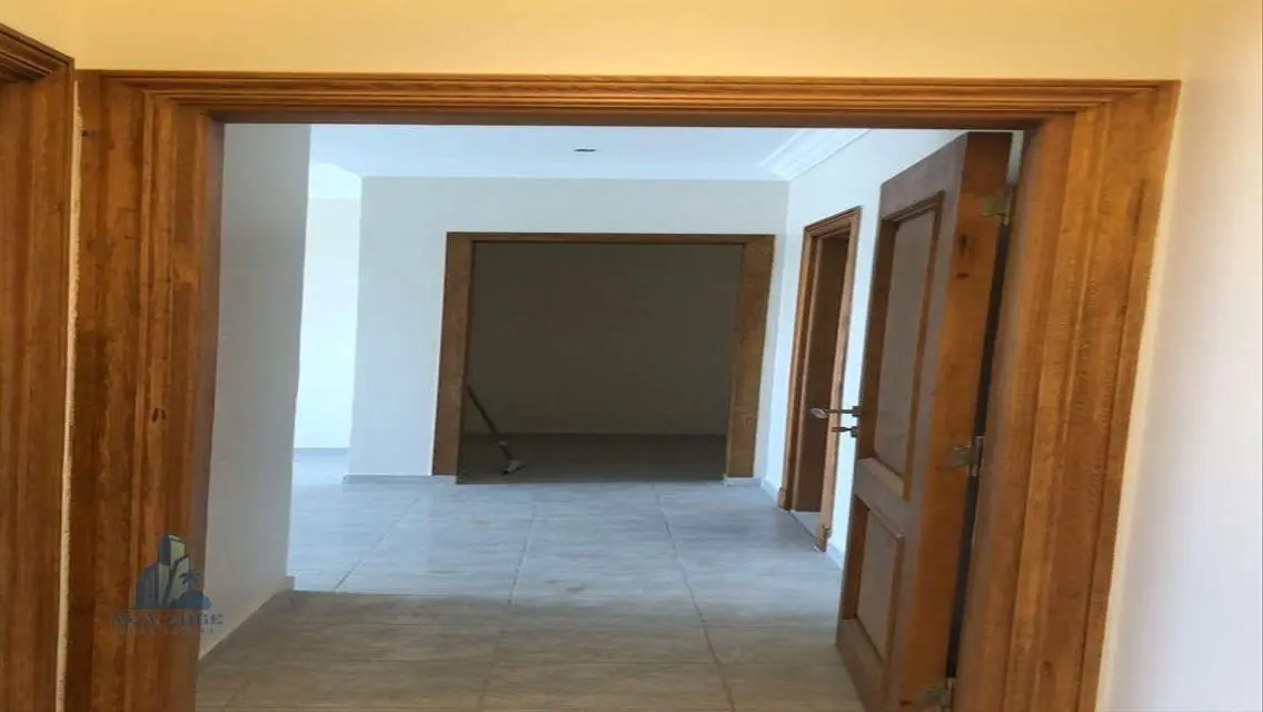 Luxury Apartment with Premium Amenities