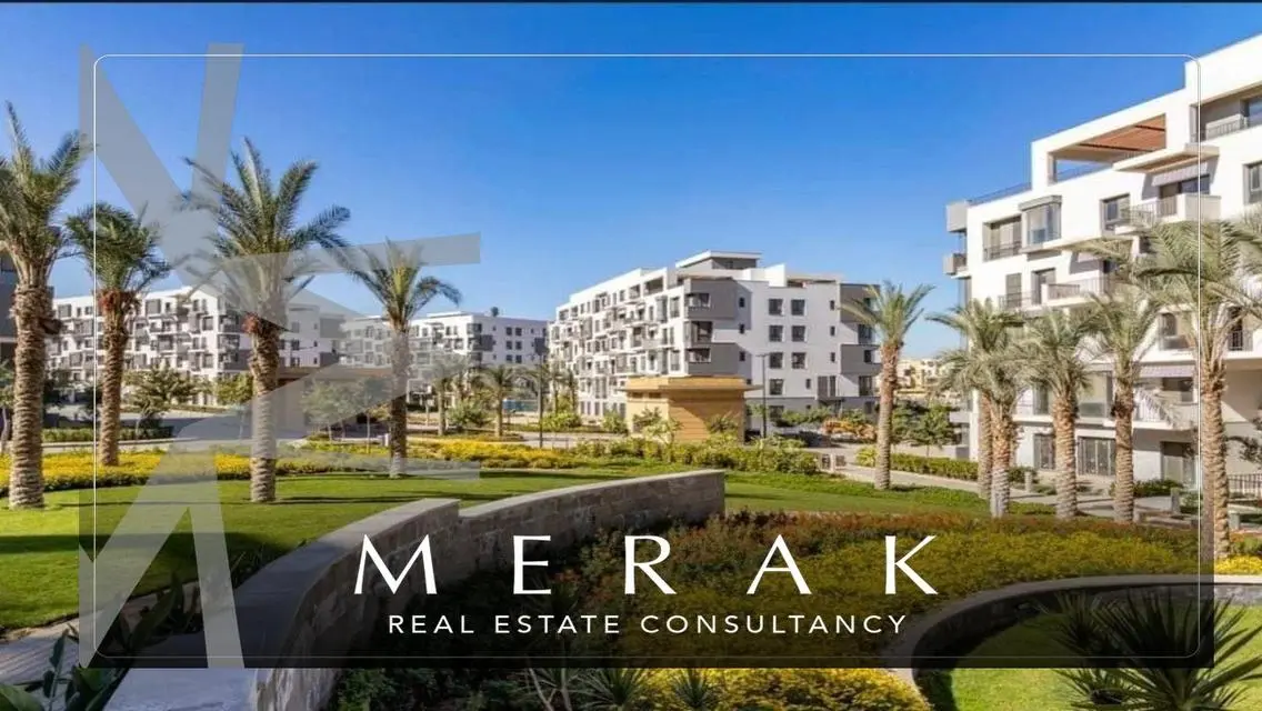 Luxury Apartment in the Heart of the City with Stunning Lake Views