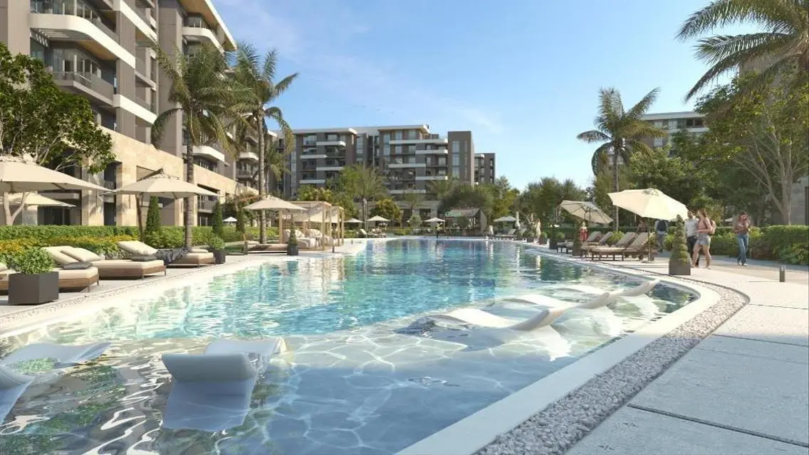 Luxury Villa for Sale in R8