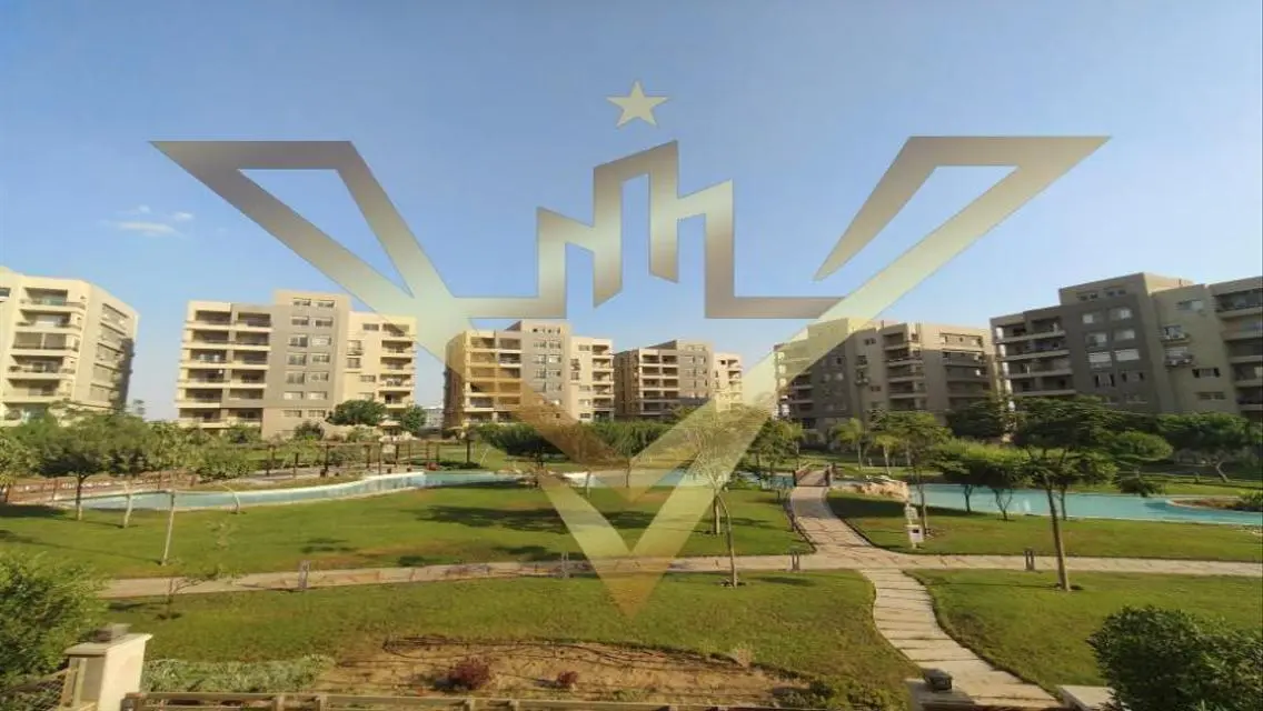 شقة فاخرة بـ٣ غرف نوم للبيع مع إطلالة رائعة