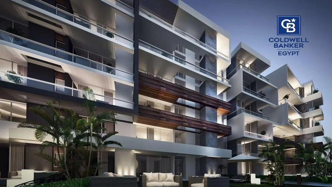 Luxurious Apartment with Balcony and Security Guard