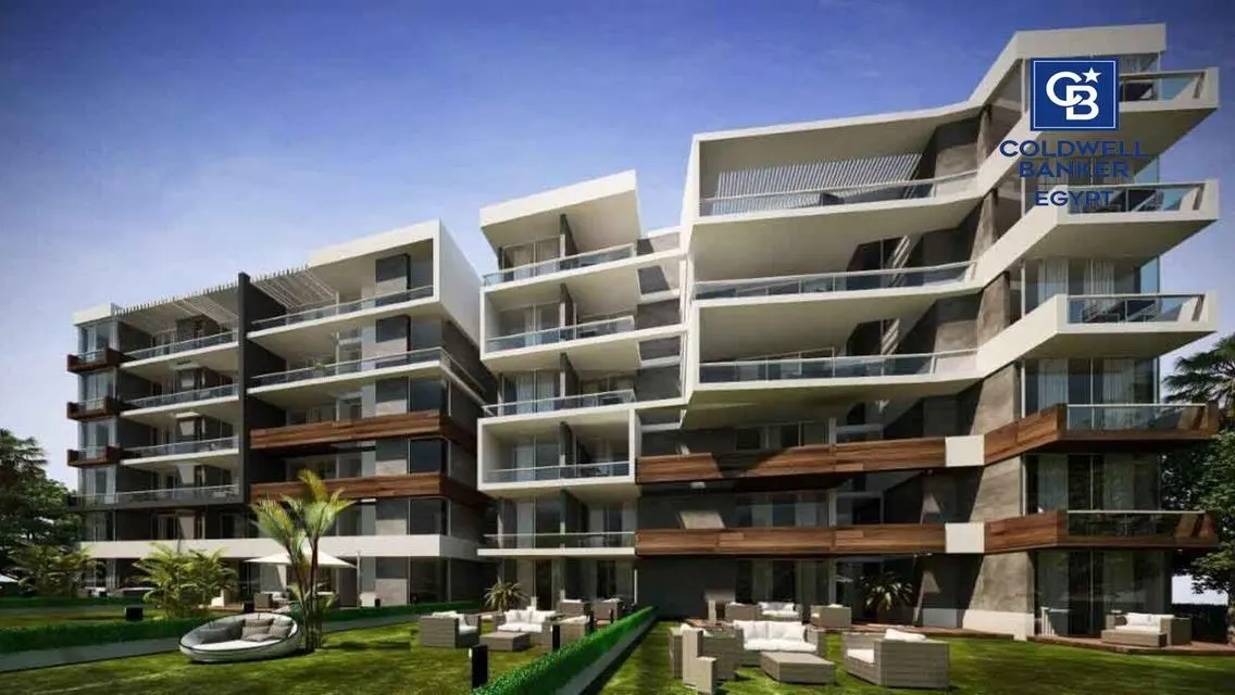 Luxurious Apartment with Balcony and Security Guard