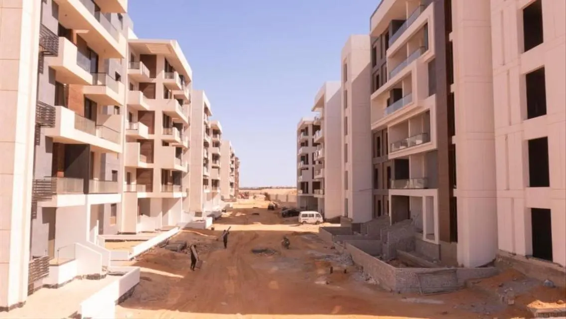 فيلا فاخرة مع سباحه وحديقة خاصة للبيع