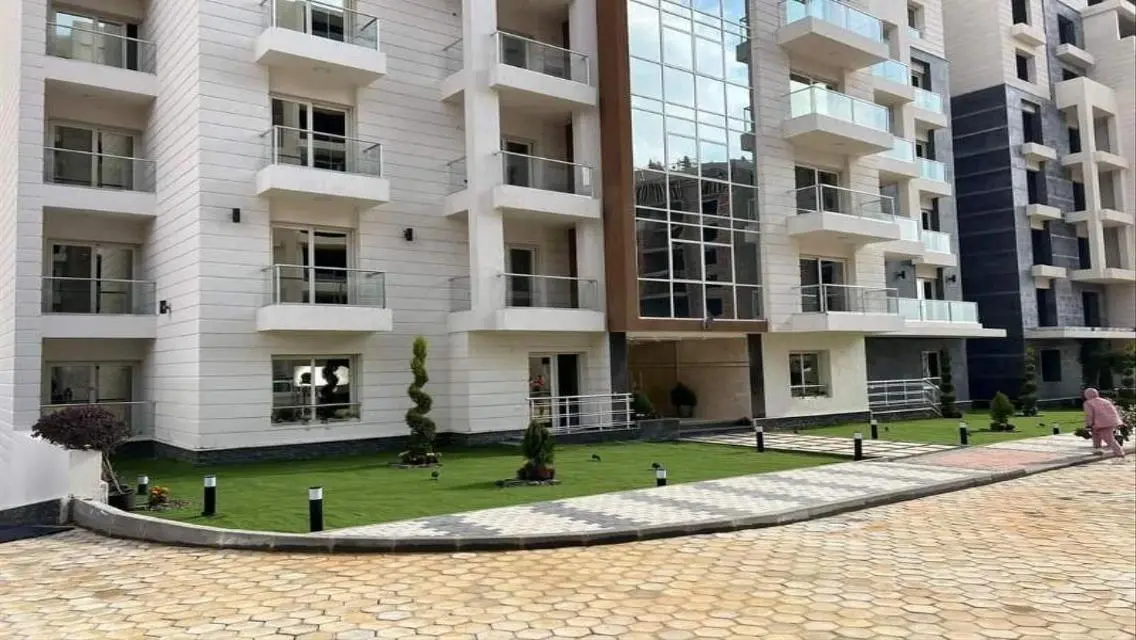 Luxury Apartment for Sale in OIA Capital, 15-R7