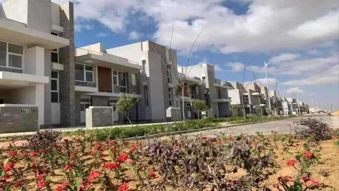 Luxury Villa for Sale with Private Pool and Garden in Prime Location