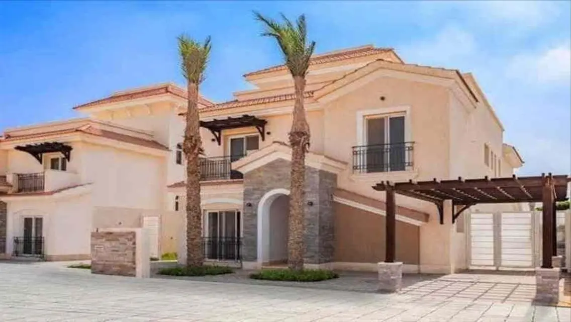 Luxury Villa for Sale with Private Pool and Garden in Prime Location