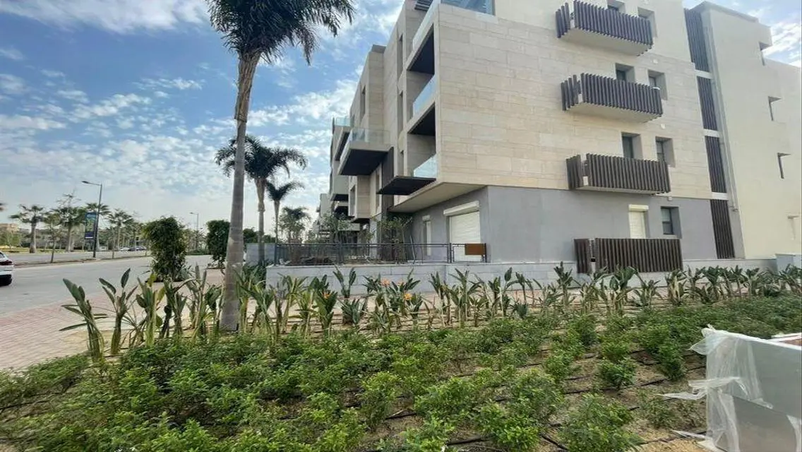 Luxury Villa for Sale with Spacious Layout