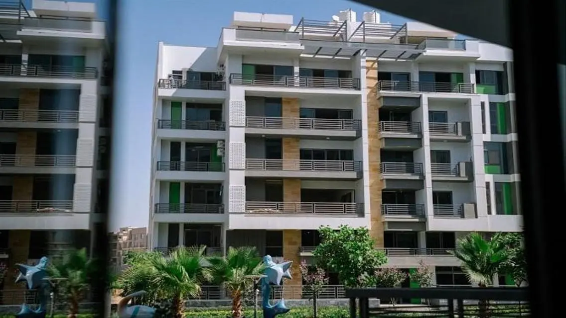 منزل عصري مذهل للإيجار في تصميم جديد
