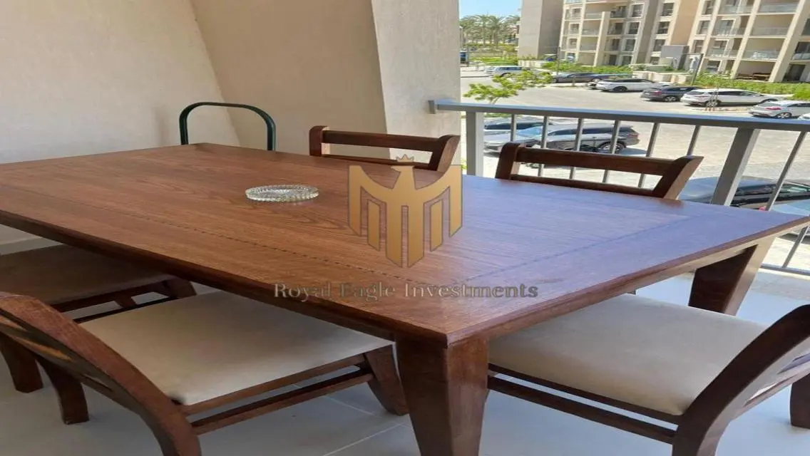 Stunning Apartment with Lake View for Sale