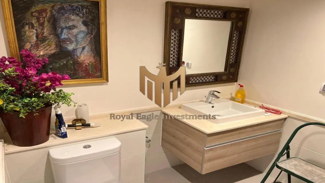 Stunning Apartment with Lake View for Sale