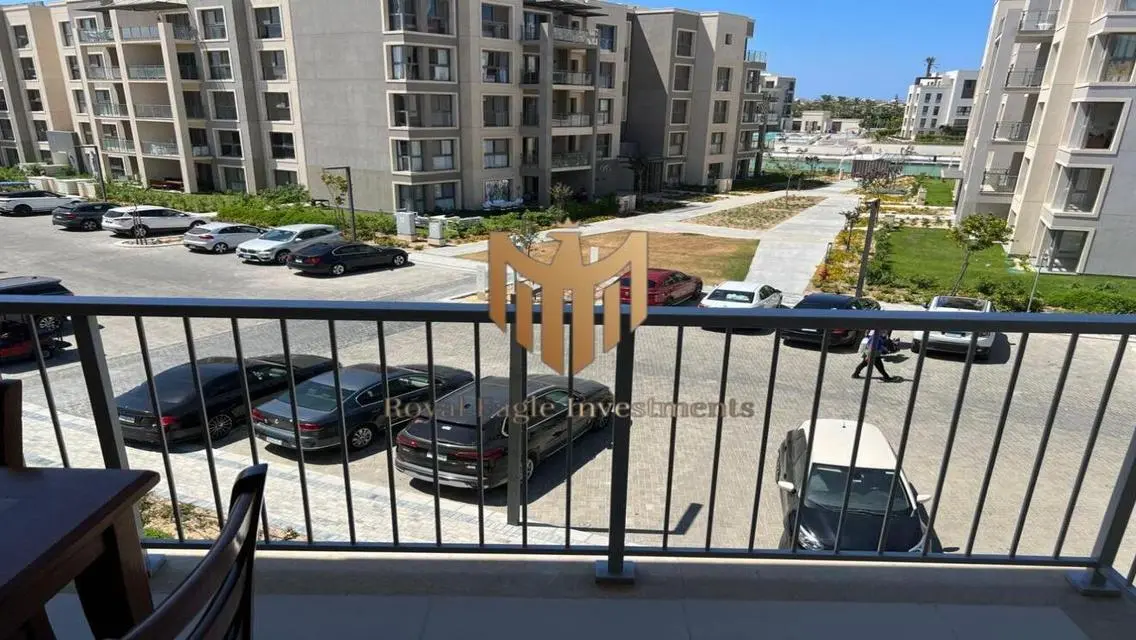 Stunning Apartment with Lake View for Sale