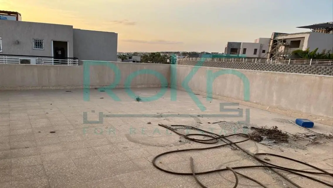 Luxury Villa for Sale with Spacious Amenities