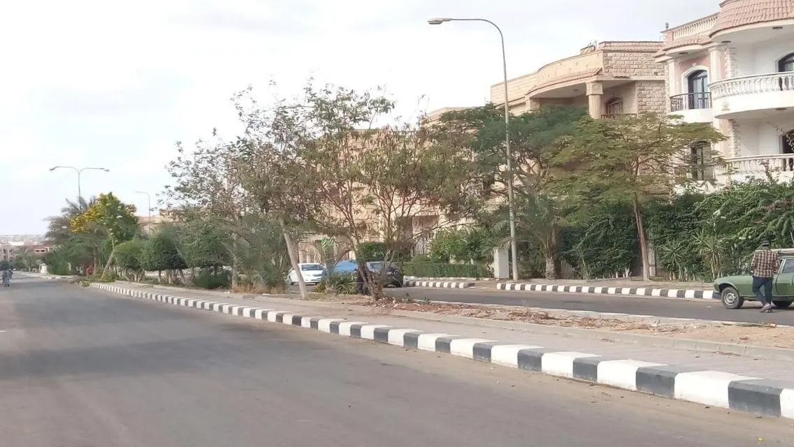 شقة فاخرة بمساحة 300 متر للبيع