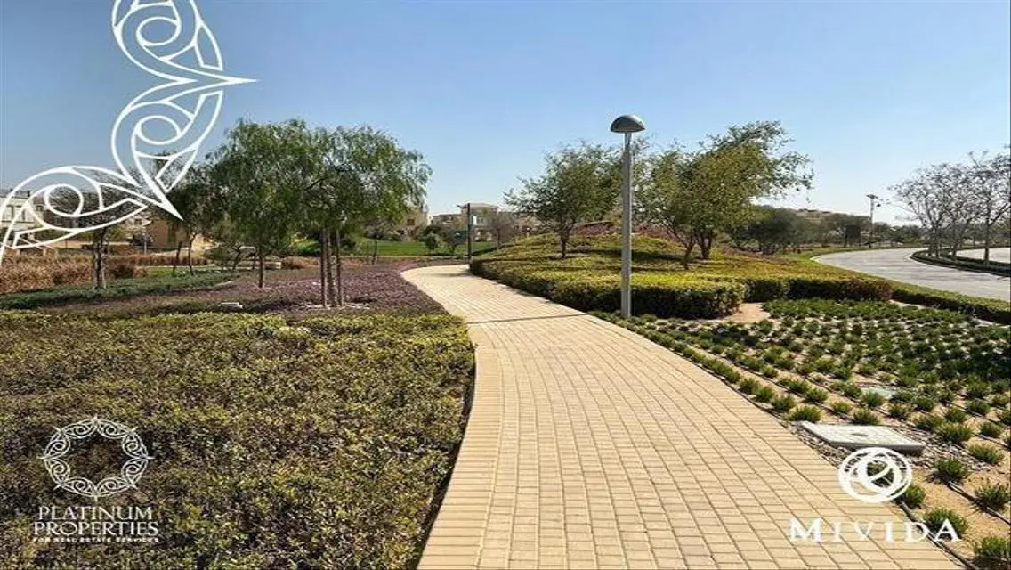 Luxury Villa for Sale with Lake View
