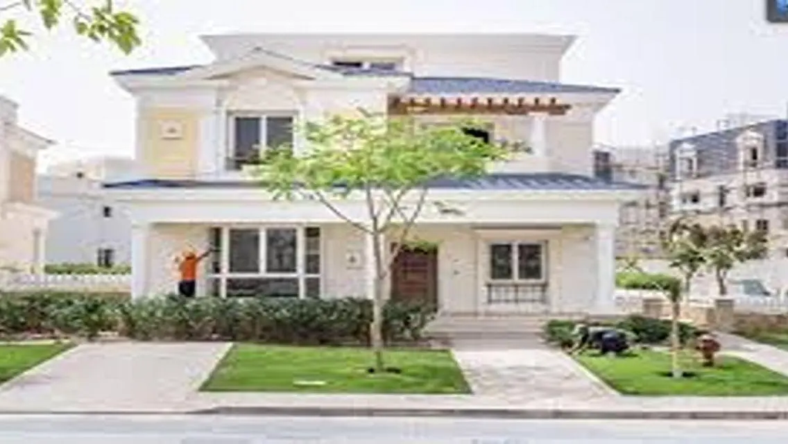 Luxury Apartment with Spacious Layout in a Prime Location
