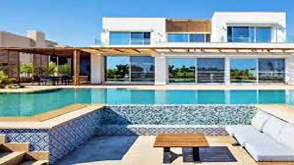 Luxury Apartment with Stunning Views