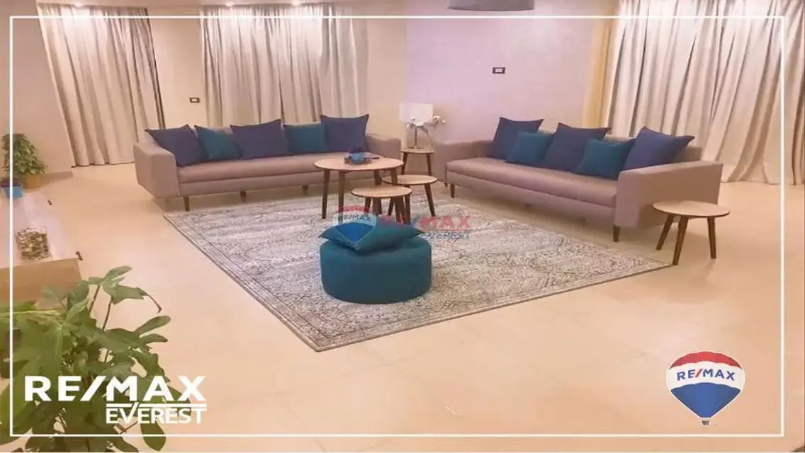 شقة رائعة للايجار بحديقة في منطقة مثالية