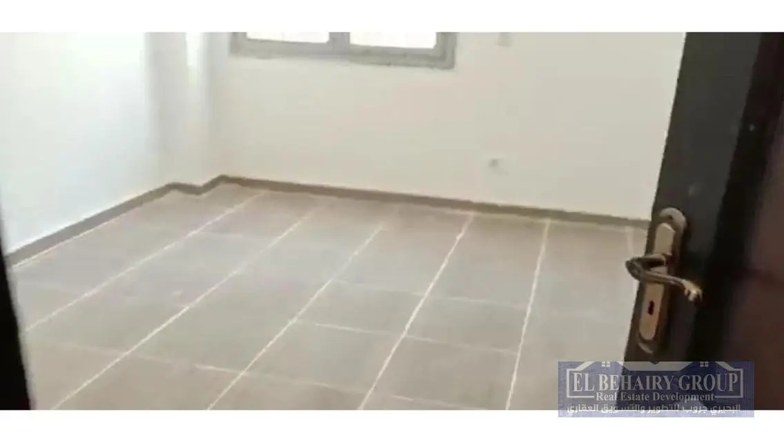 Stunning Apartment for Sale - 8000 sq. meters in a Modern Building