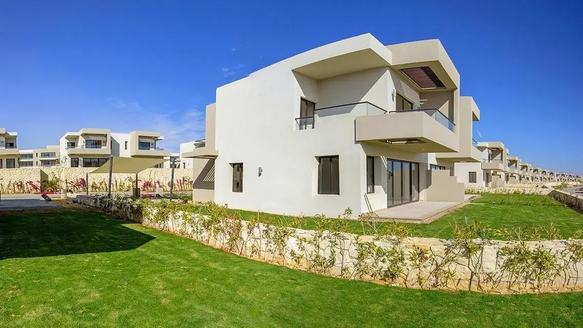 Luxury Villas with Private Pool and Garden