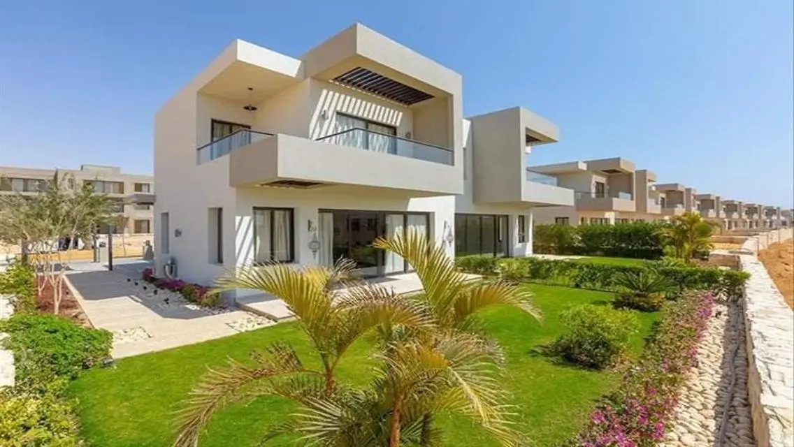 Luxury Villas with Private Pool and Garden