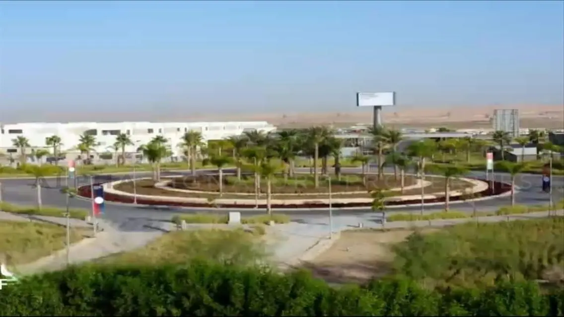 وحدات سكنية راقية في موقع متميز