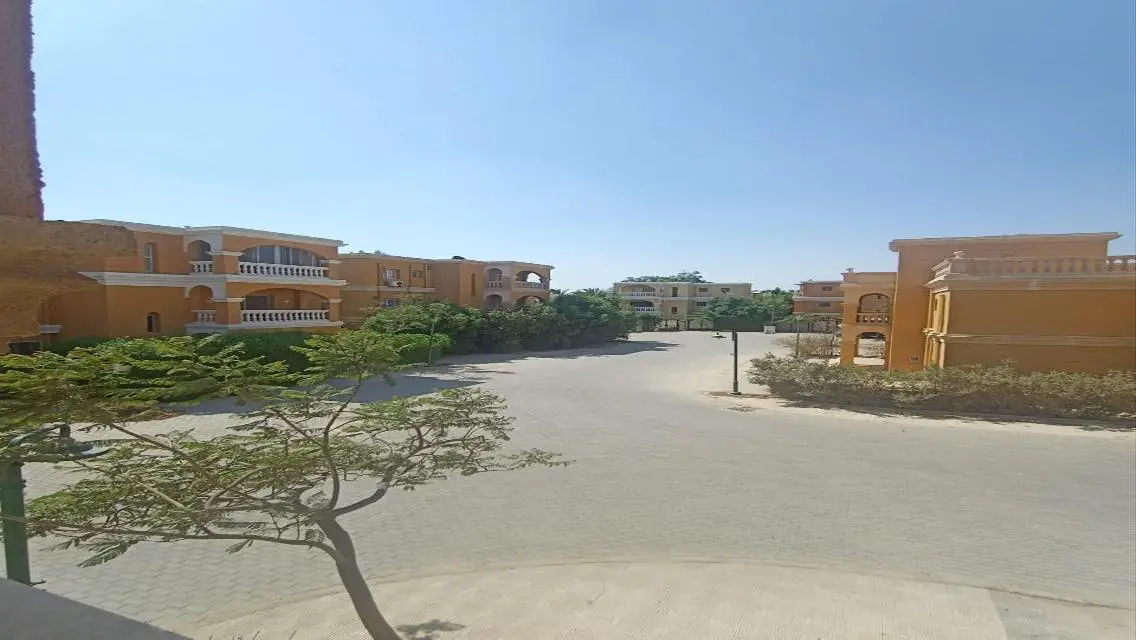 شقة فاخرة للإيجار في موقع متميز