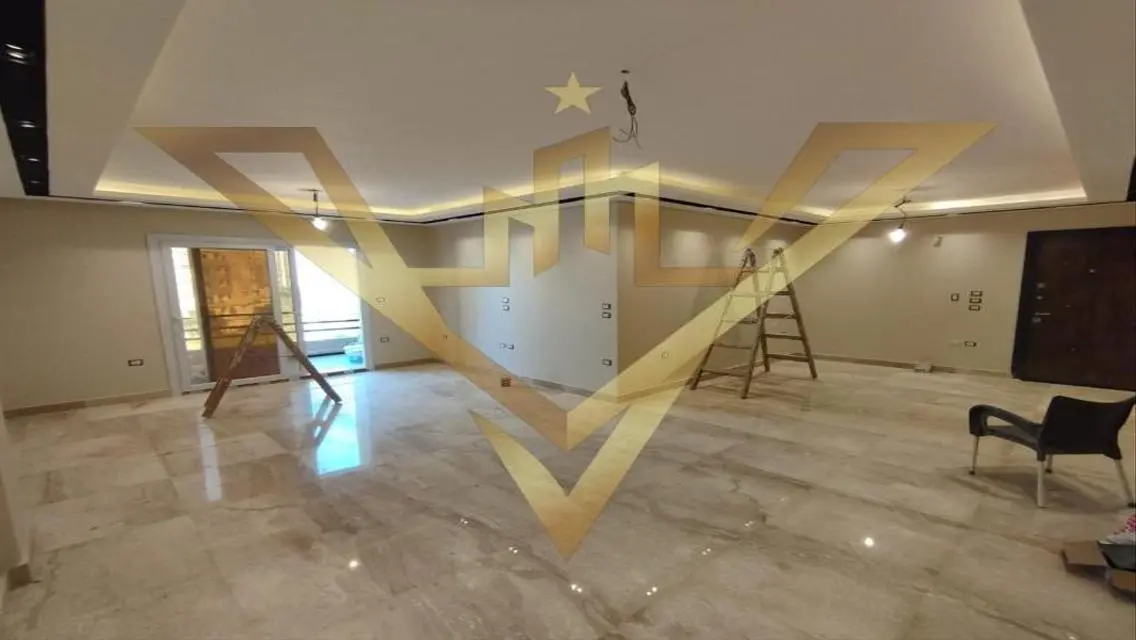 Luxury Apartment for Sale with Lake View