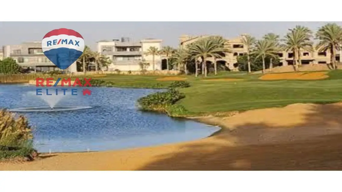 فيلا رائعة مع حديقة خاصة ومسبح