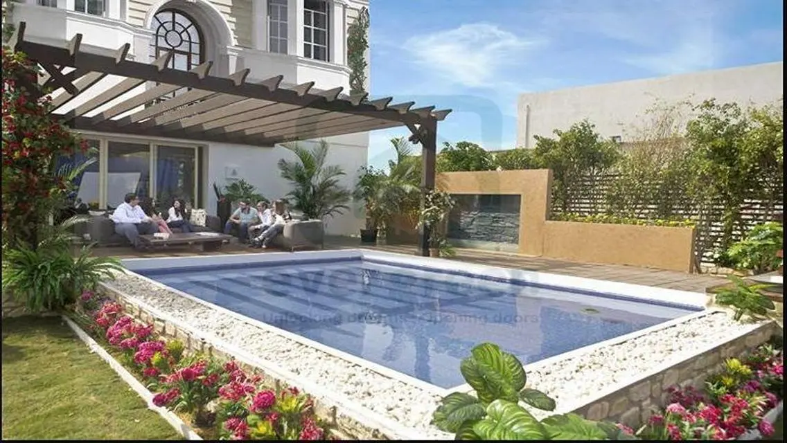 Luxury Villa Overlooking Lakes with Shared Pool
