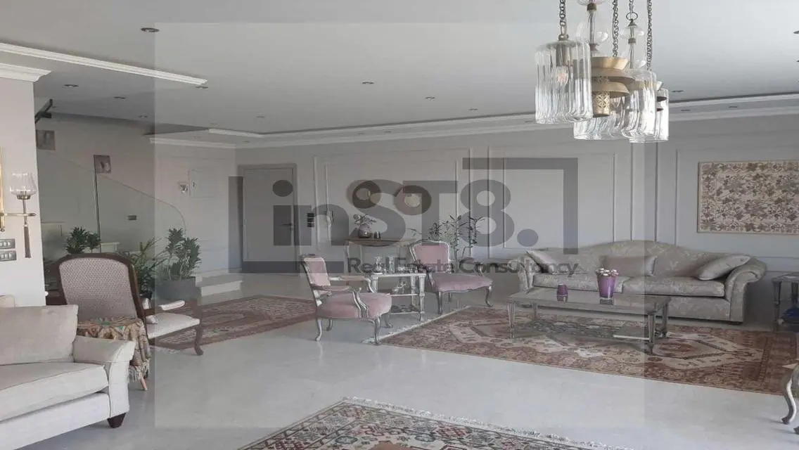 Luxury Apartment with 245m Space and Amazing Amenities
