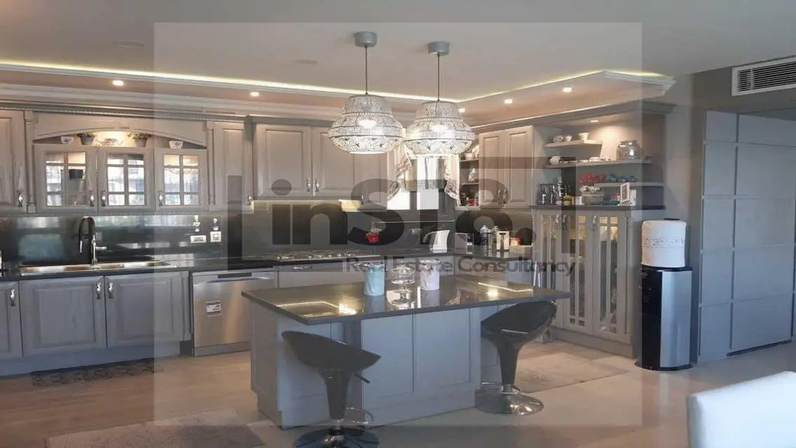 Luxury Apartment with 245m Space and Amazing Amenities