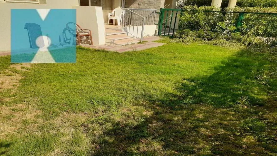 شقة فاخرة بحديقة خاصة للبيع