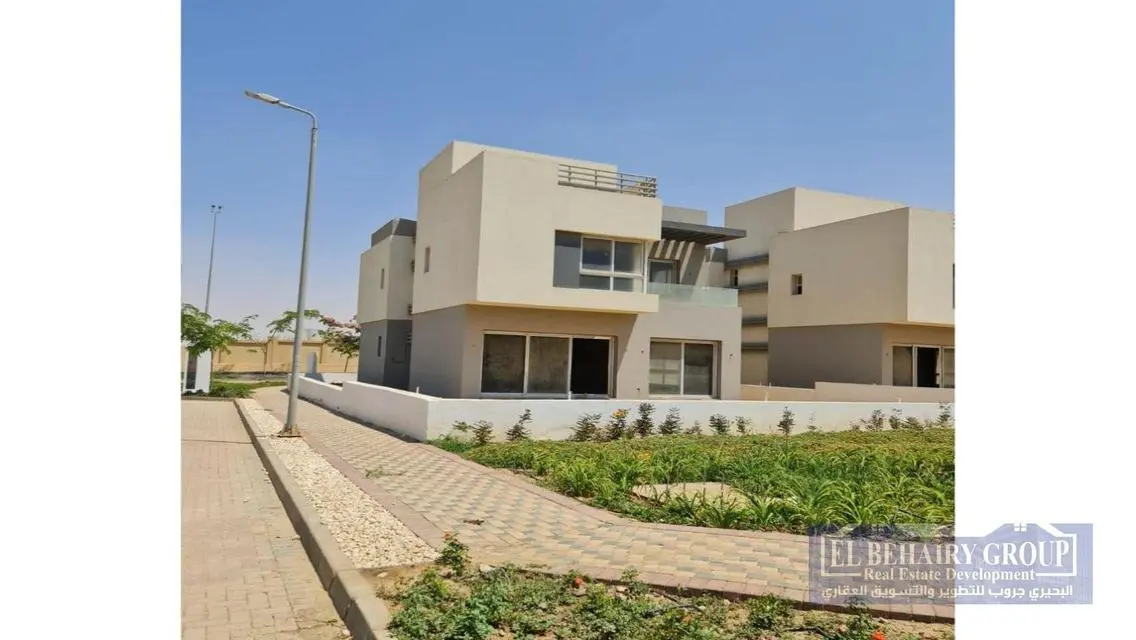 Luxury Property for Sale with Expansive Space