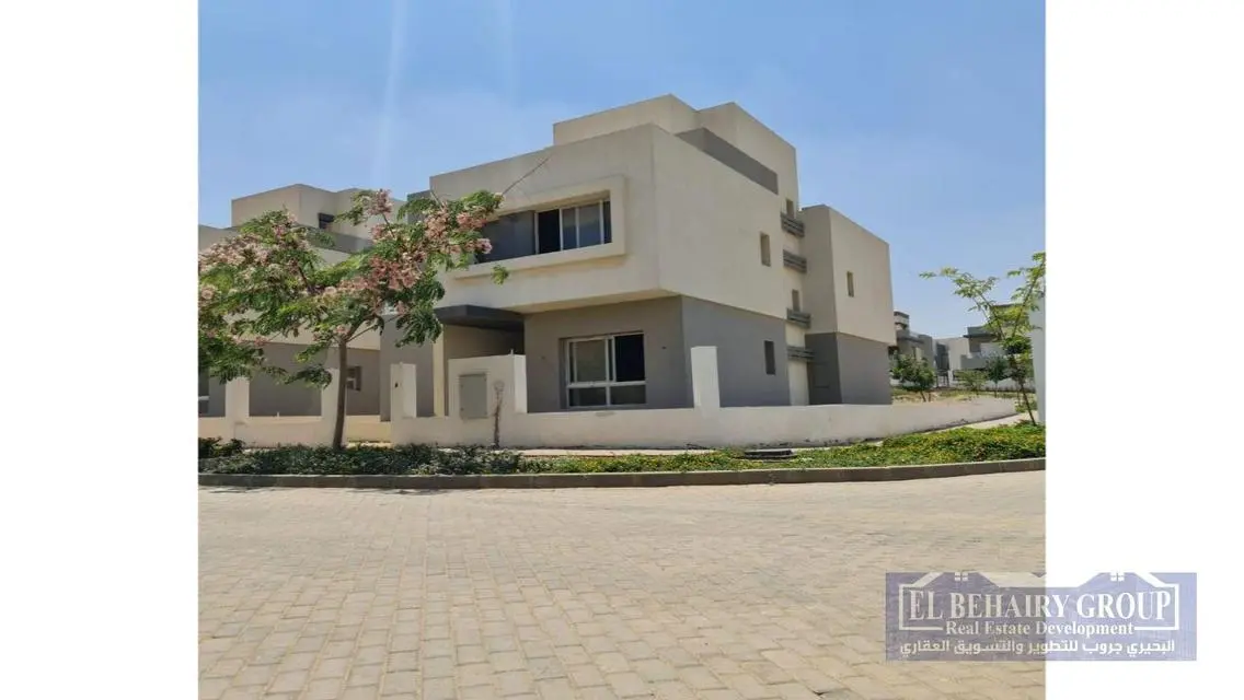 Luxury Property for Sale with Expansive Space